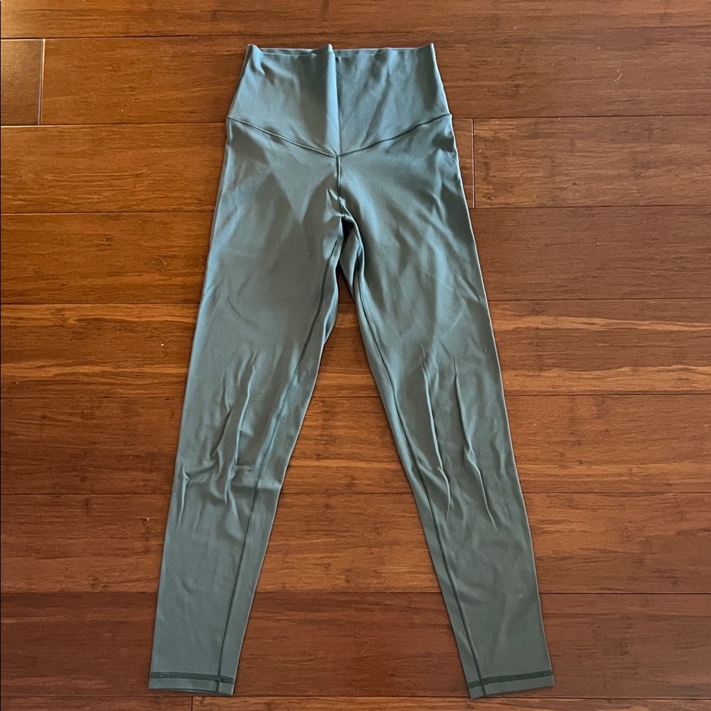 High-Rise Aerie Leggings in Green